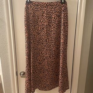 NWT Storia Pink/ Dusty Rose Leopard Print Midi Slip Skirt